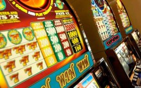 Live casino dengan dealer langsung di platform ras77